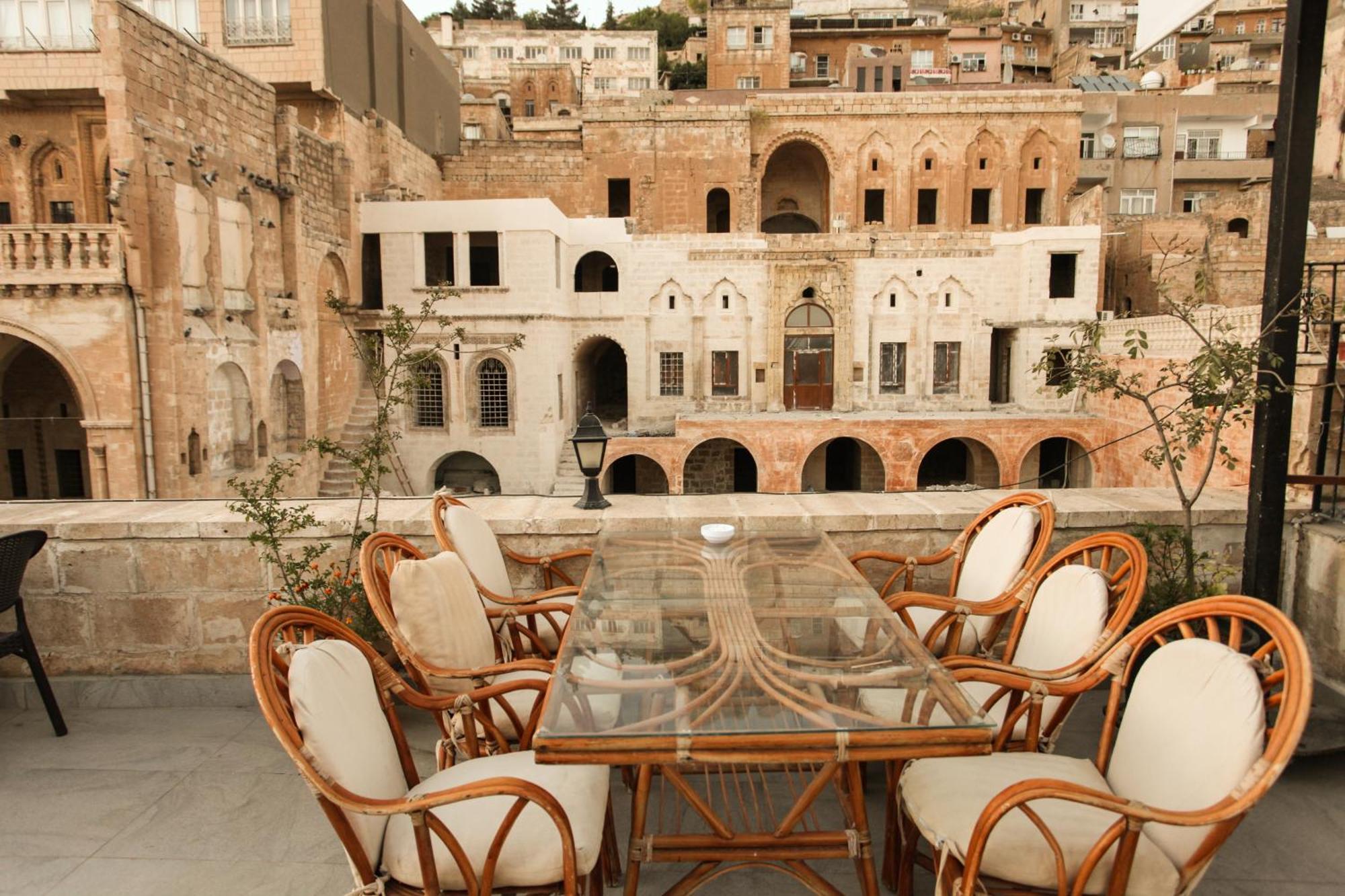 Tuğhan Hotel Mardin Bagian luar foto