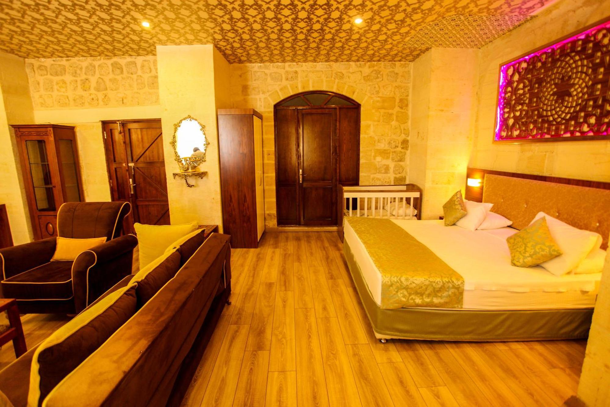 Tuğhan Hotel Mardin Bagian luar foto