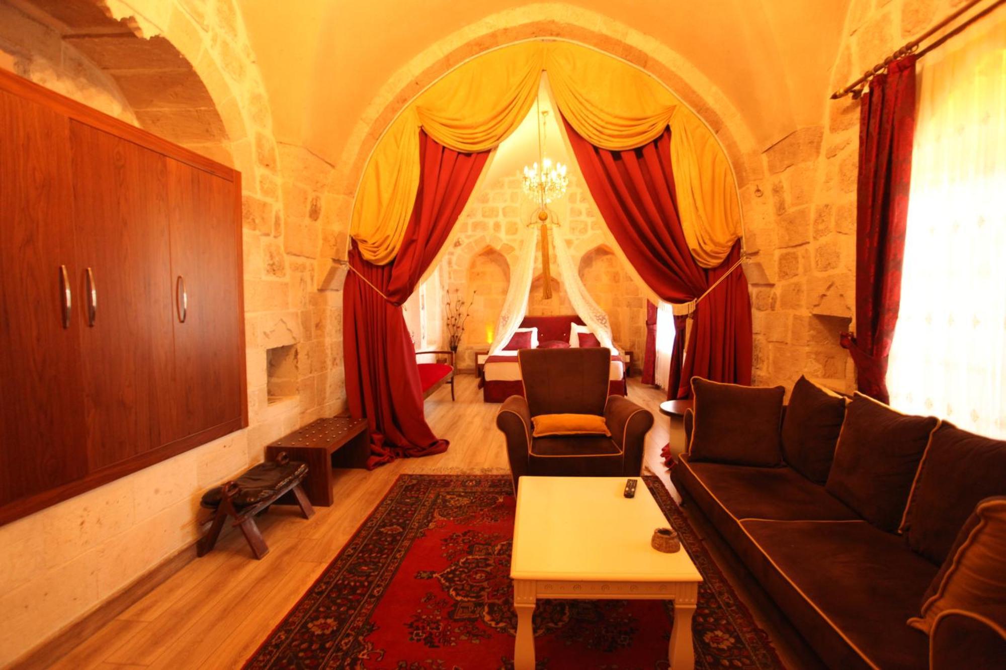 Tuğhan Hotel Mardin Bagian luar foto