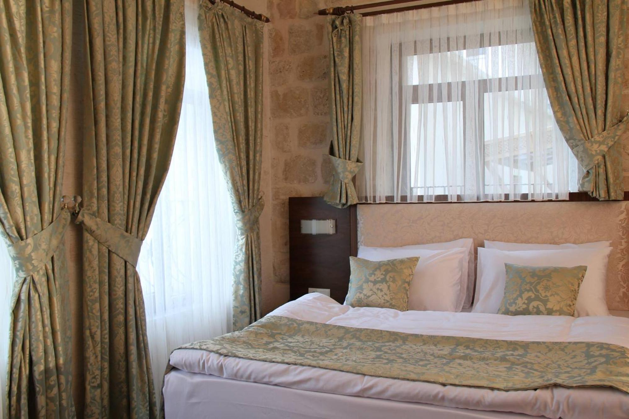 Tuğhan Hotel Mardin Bagian luar foto