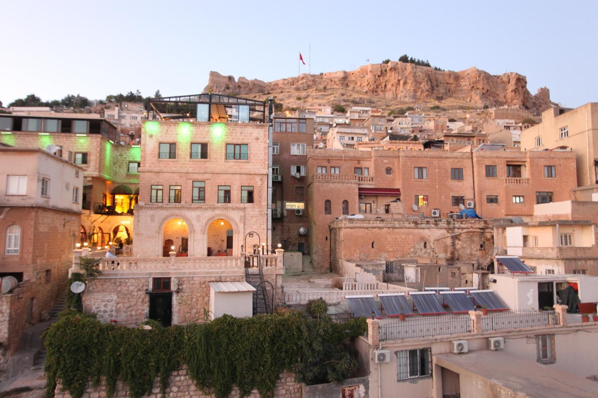 Tuğhan Hotel Mardin Bagian luar foto
