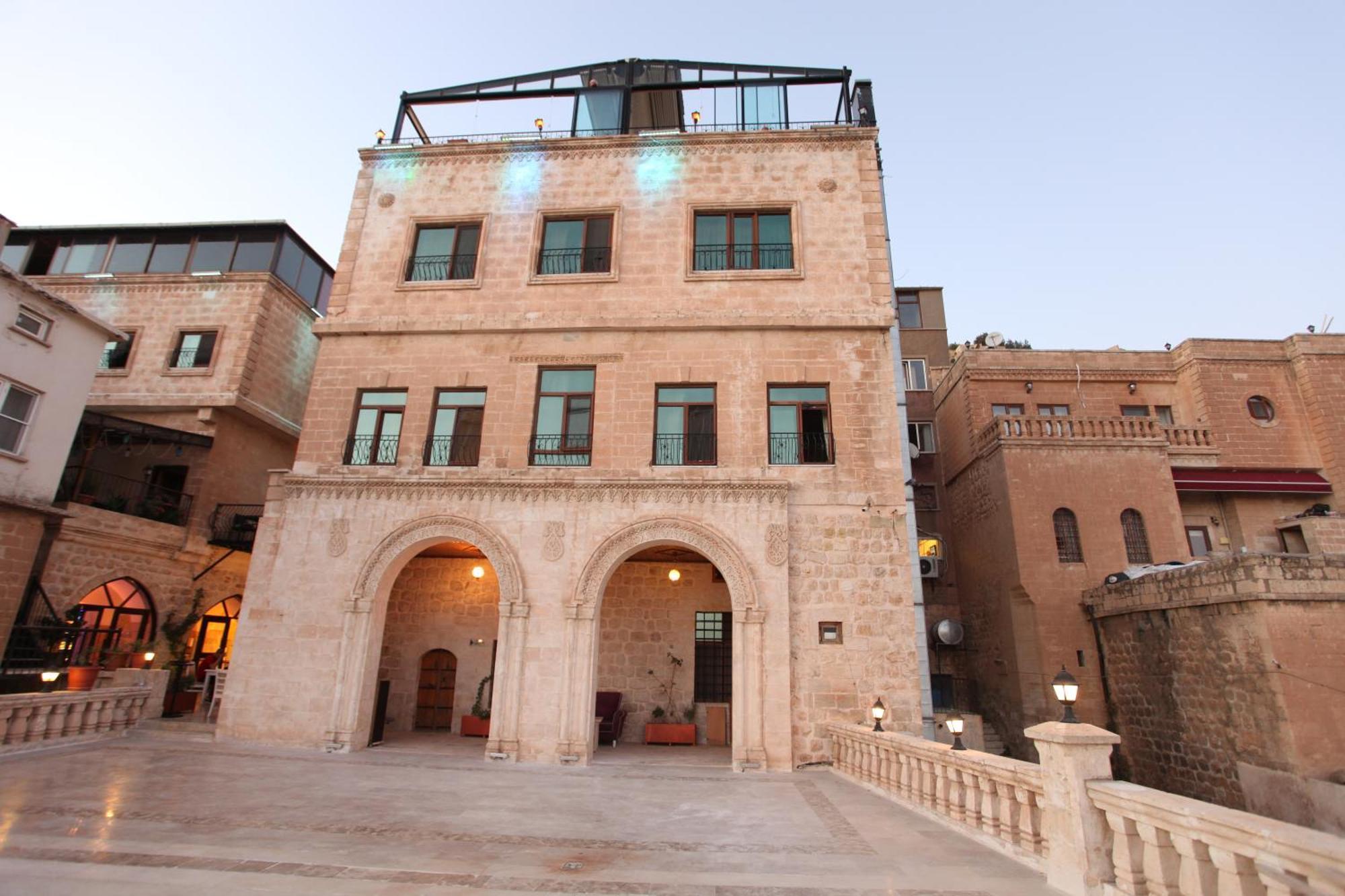 Tuğhan Hotel Mardin Bagian luar foto