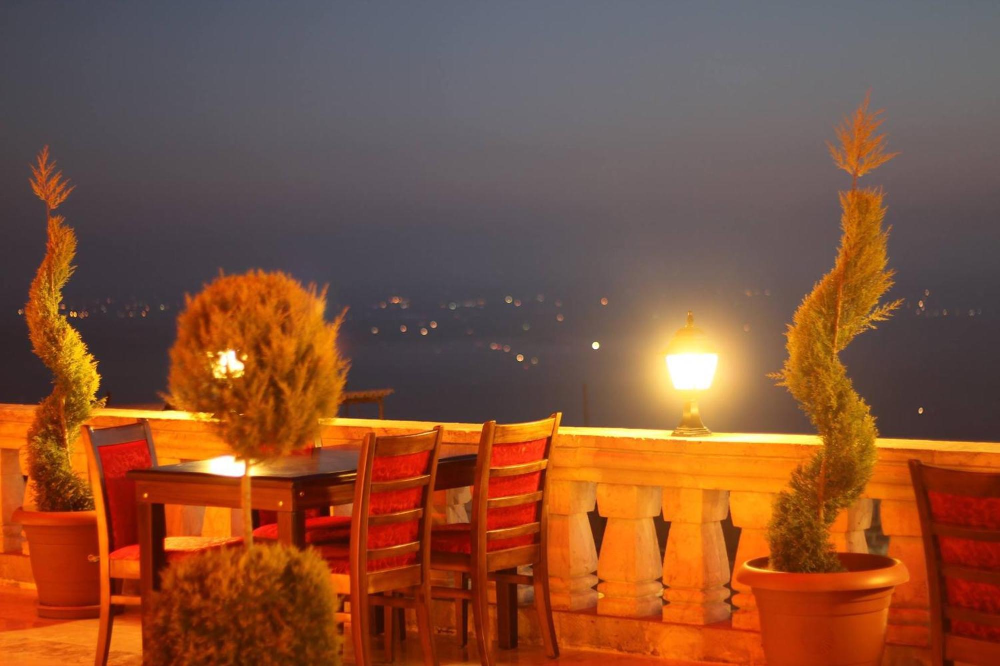 Tuğhan Hotel Mardin Bagian luar foto