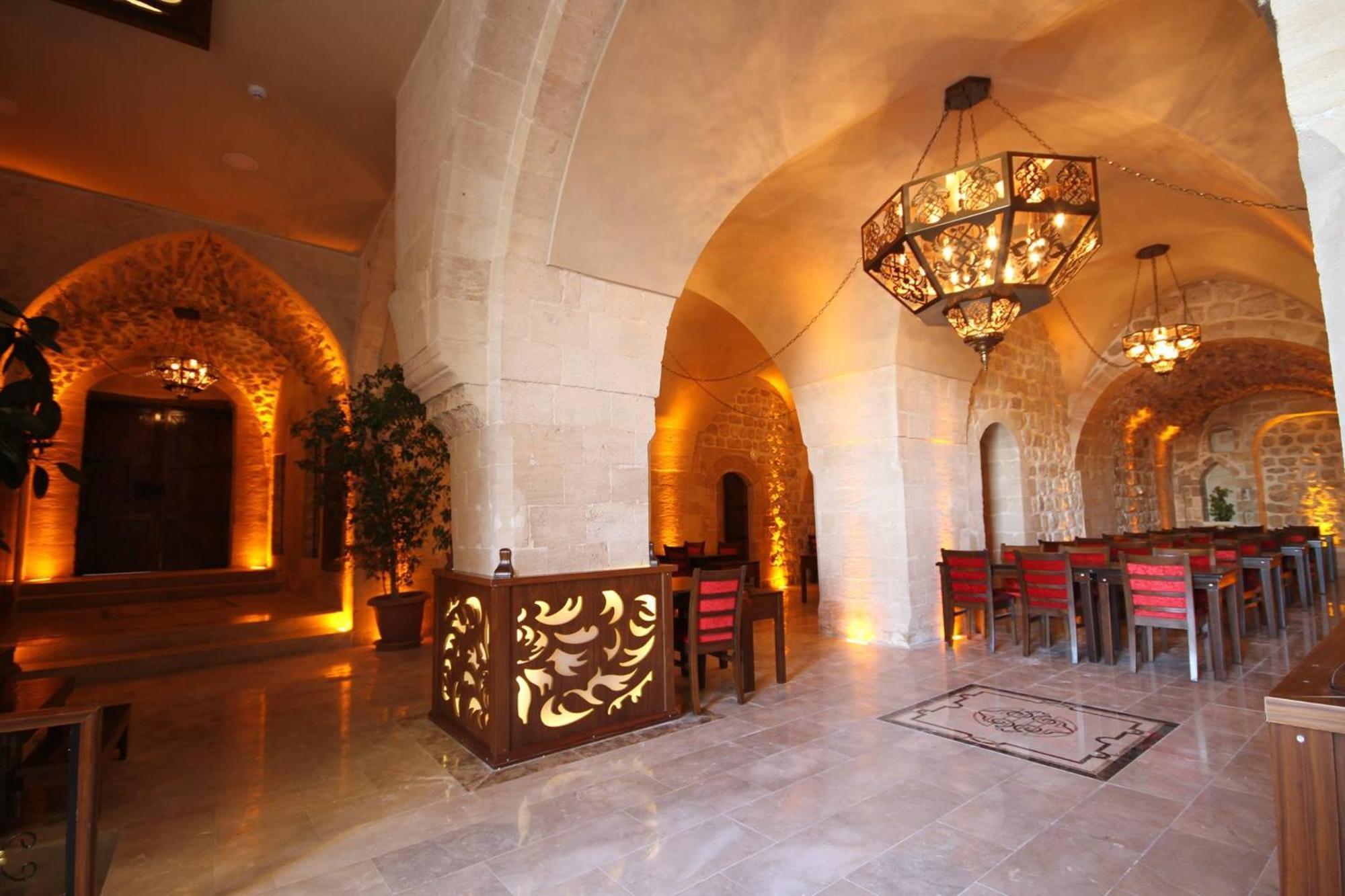 Tuğhan Hotel Mardin Bagian luar foto