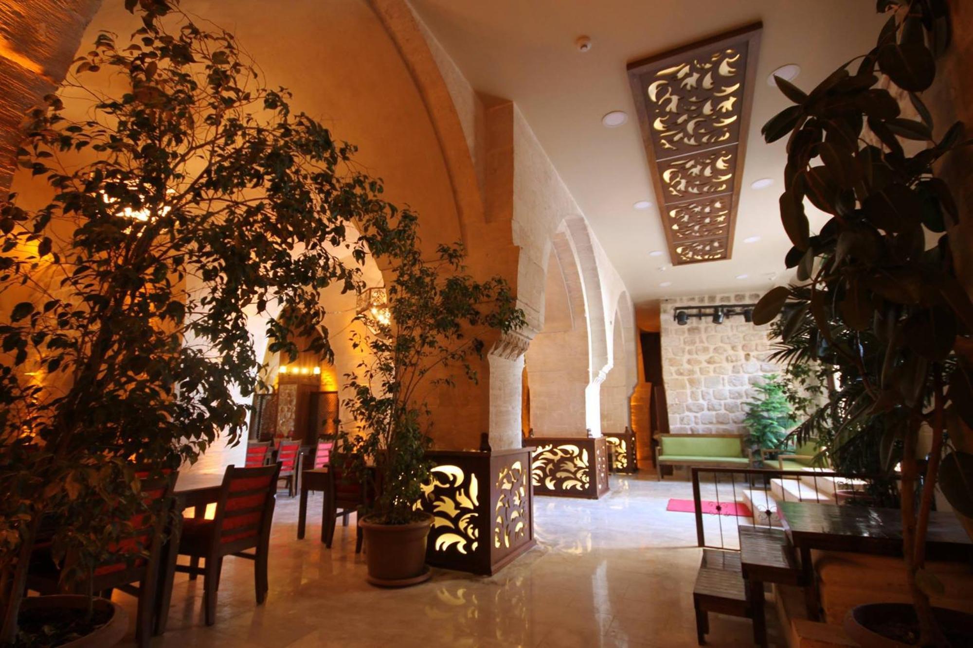 Tuğhan Hotel Mardin Bagian luar foto